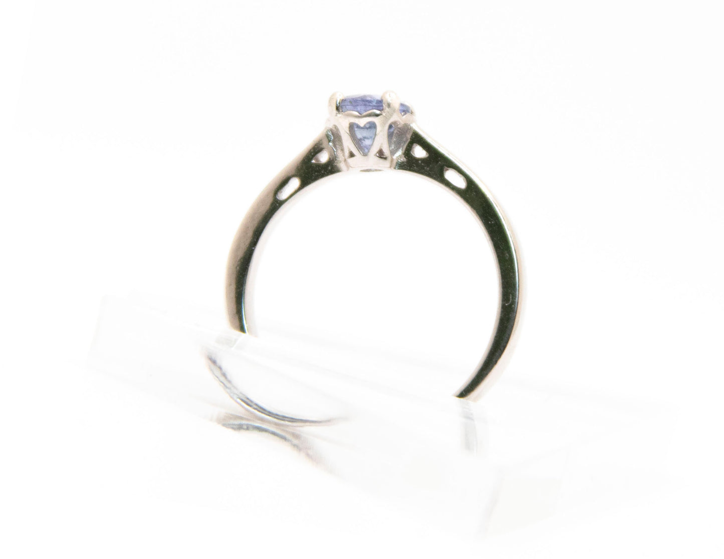 Round Cut Solitaire Ring