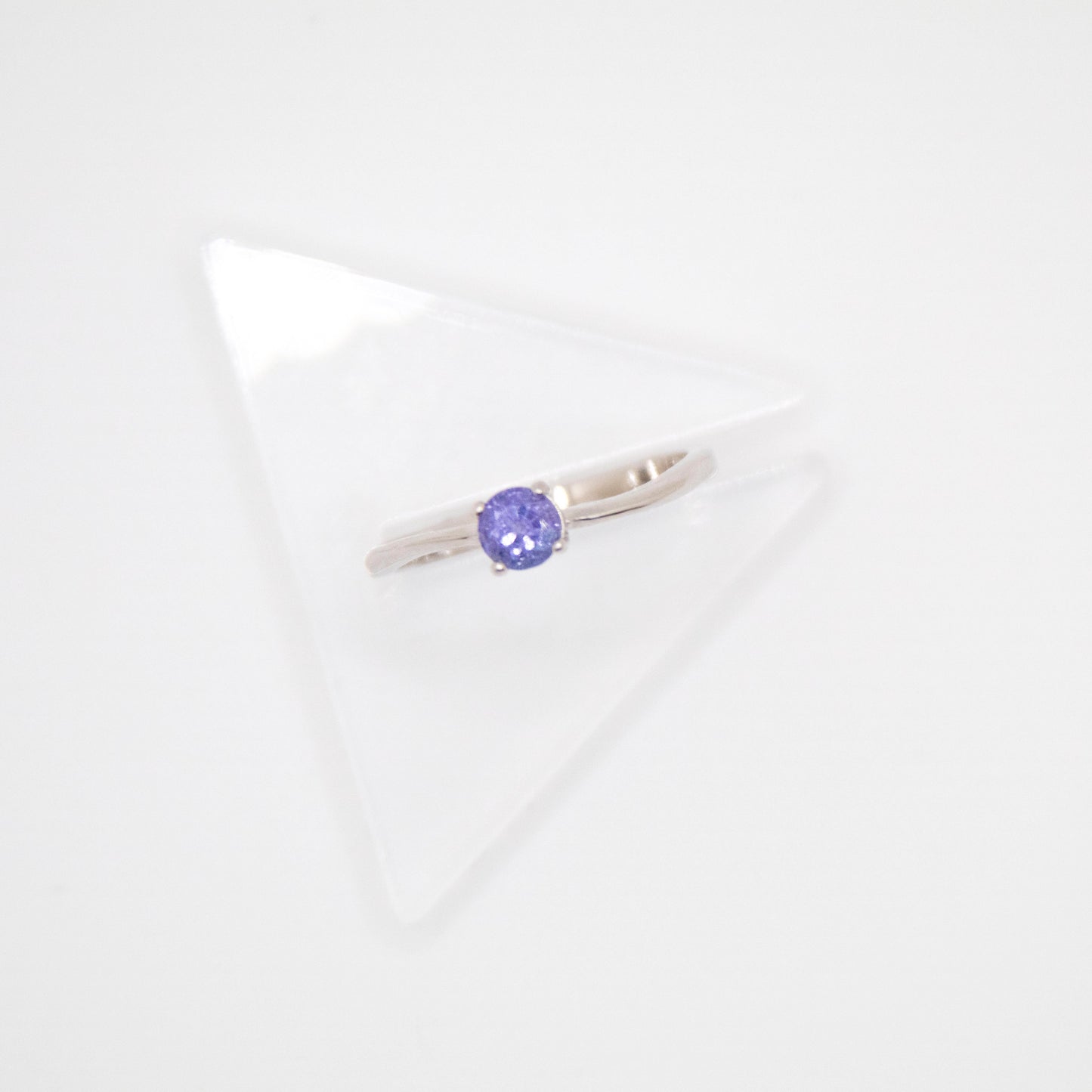 Round Cut Solitaire Ring