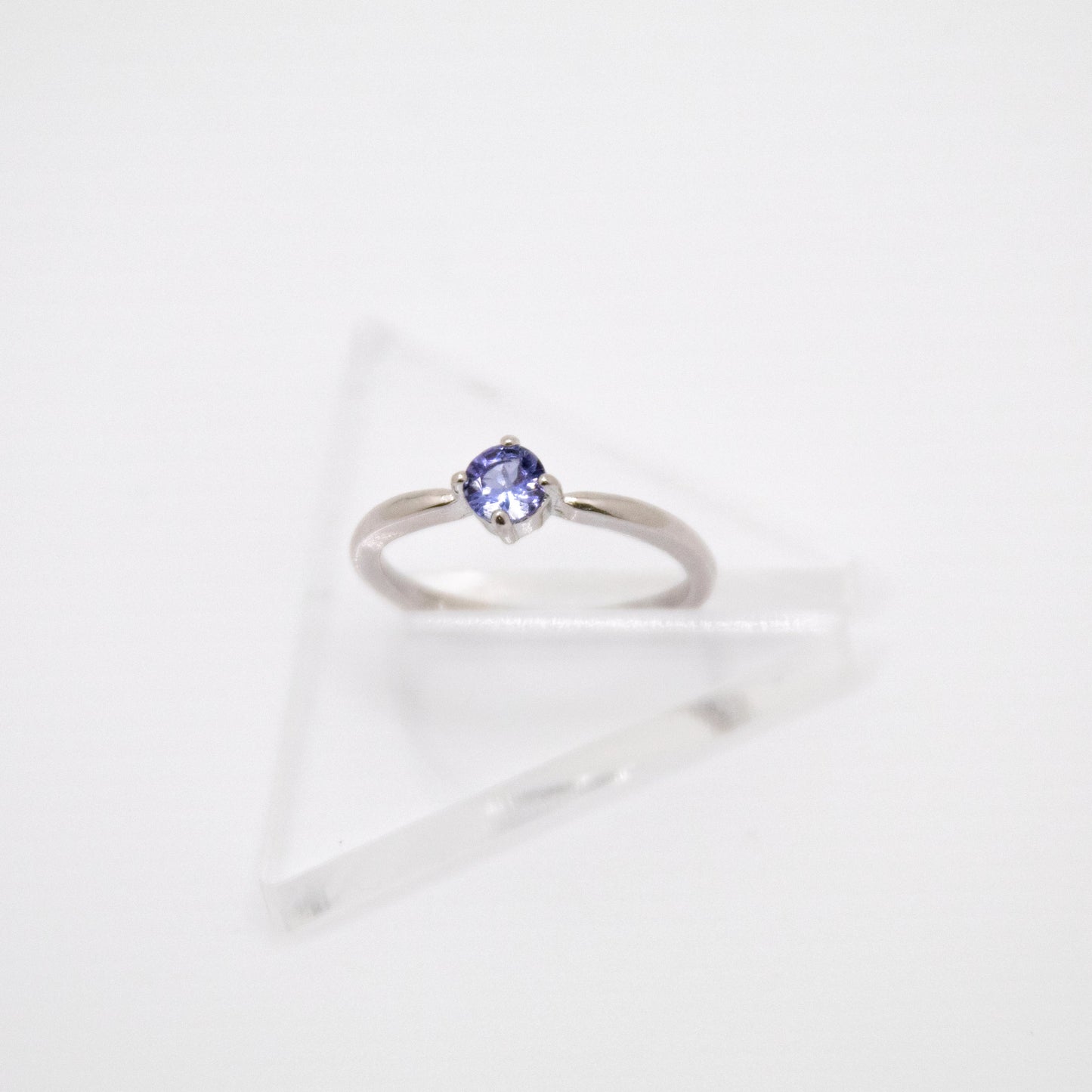 Round Cut Solitaire Ring