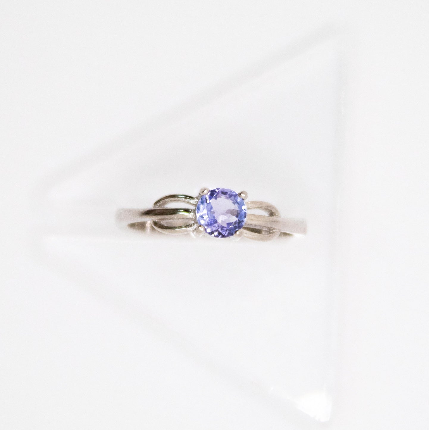 Round Cut Solitaire Ring