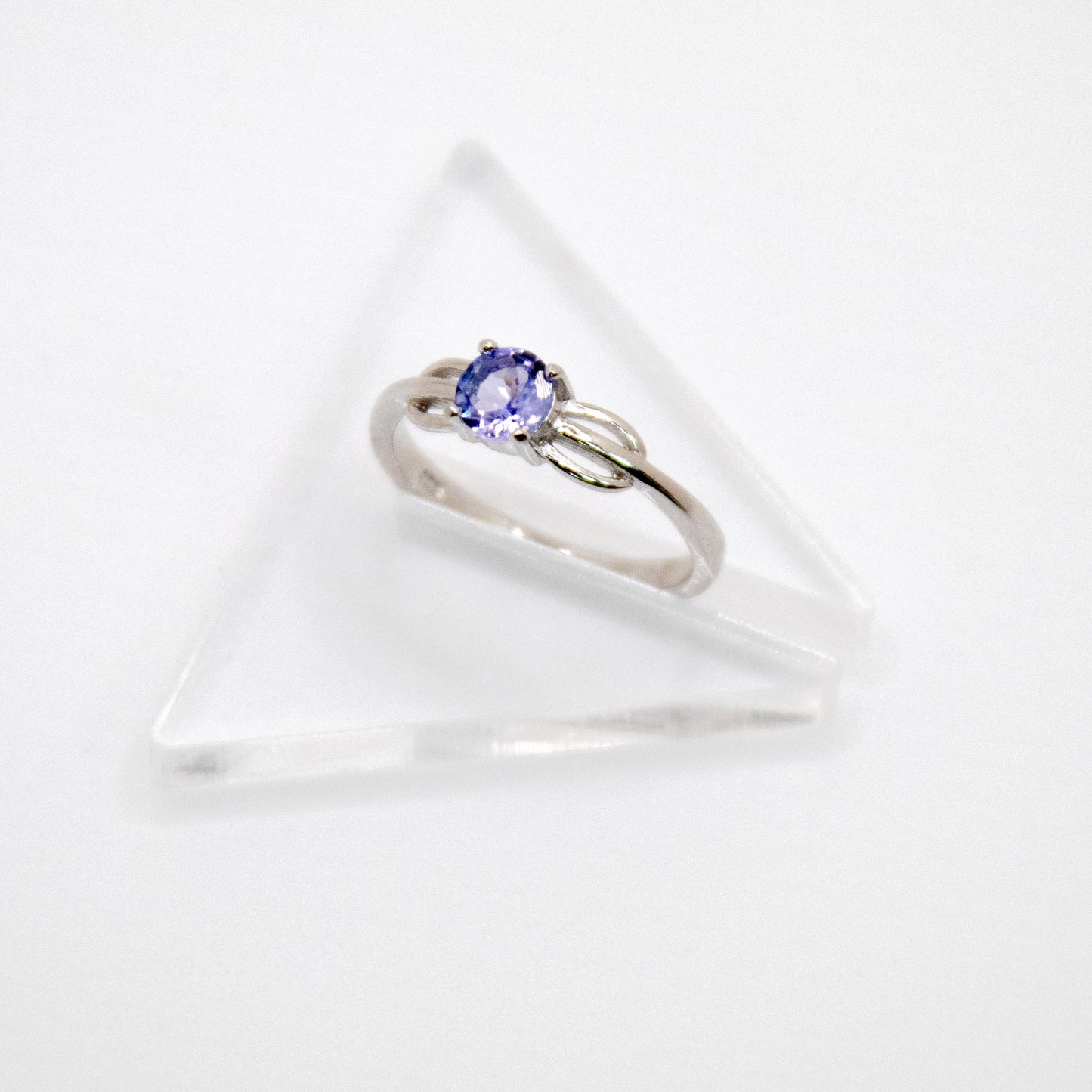 Round Cut Solitaire Ring