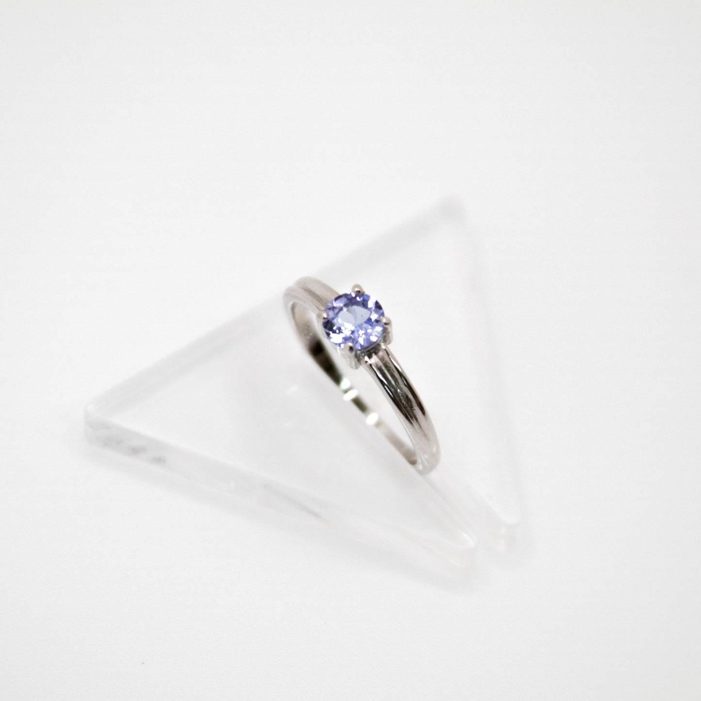 Round Cut Solitaire Ring