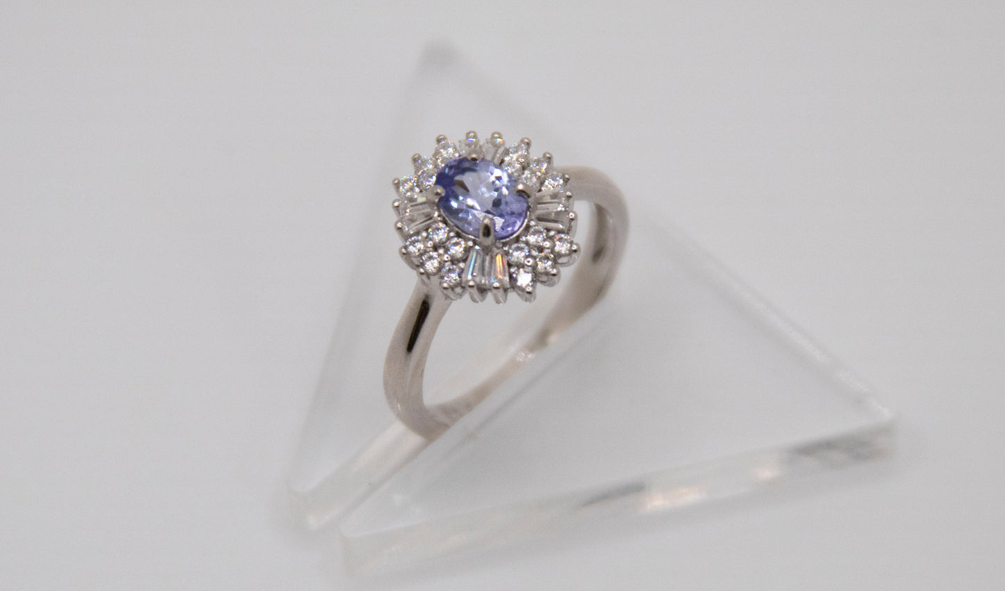Oval CZ Starburst
