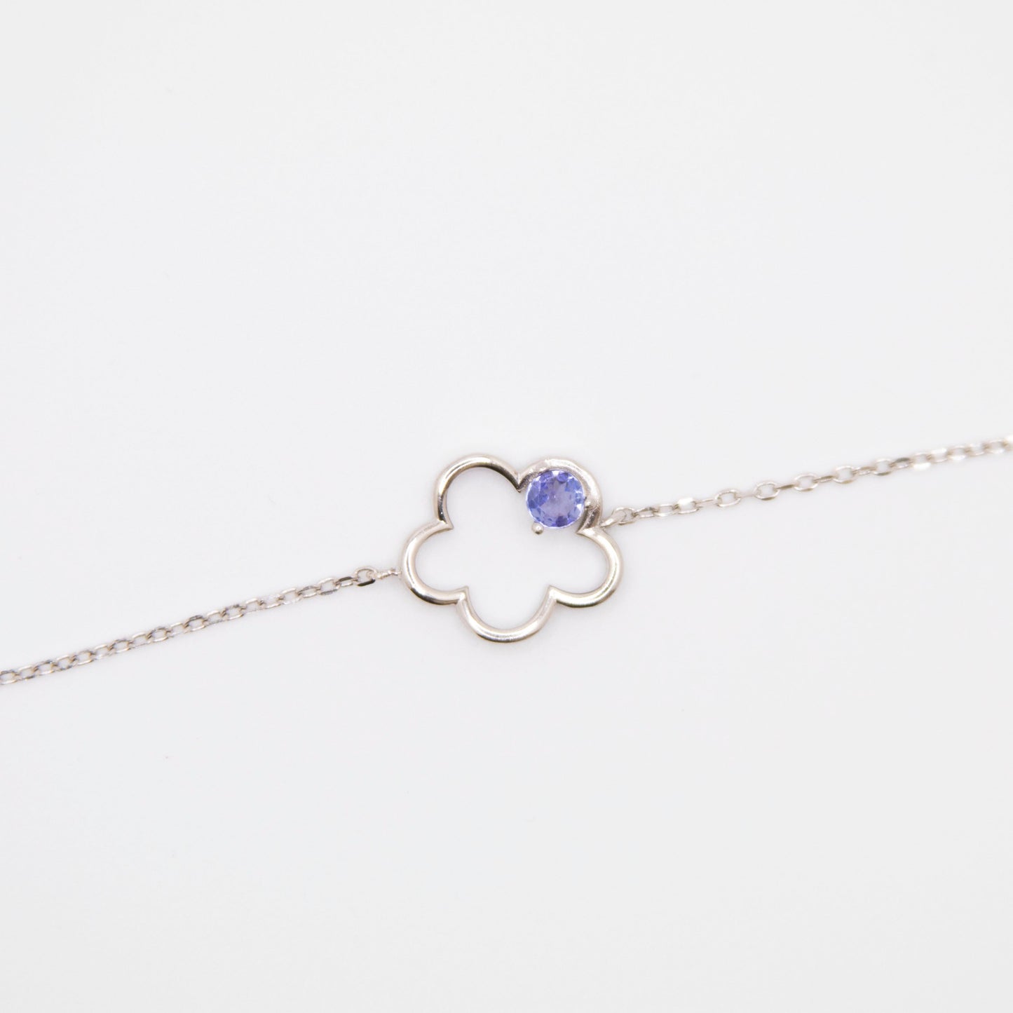 Round Tanzanite Flower Bracelet
