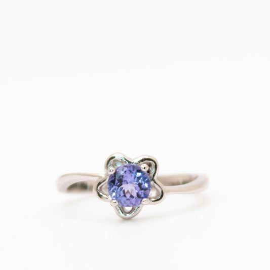 Round Cut Star Ring