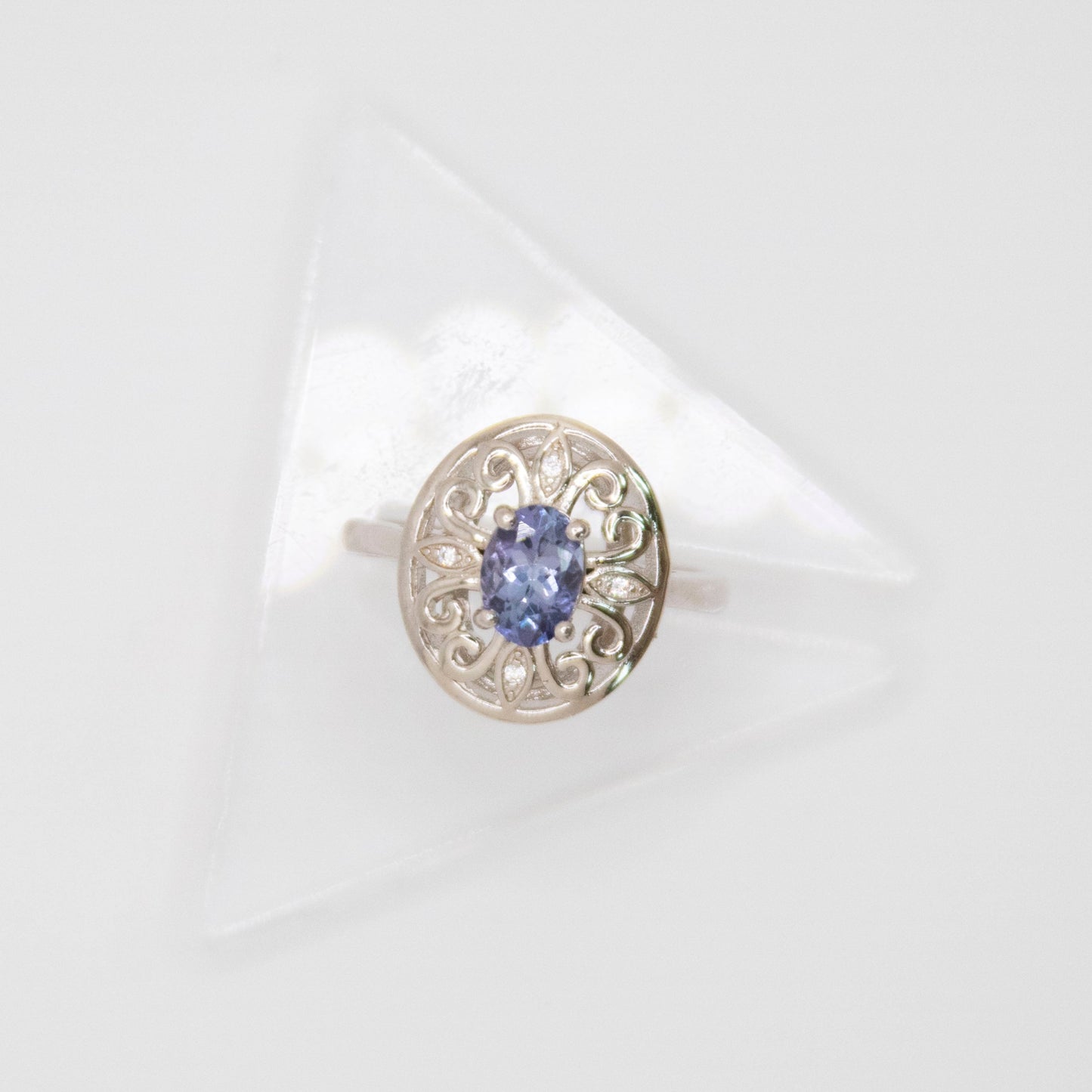Oval Cut Filigree